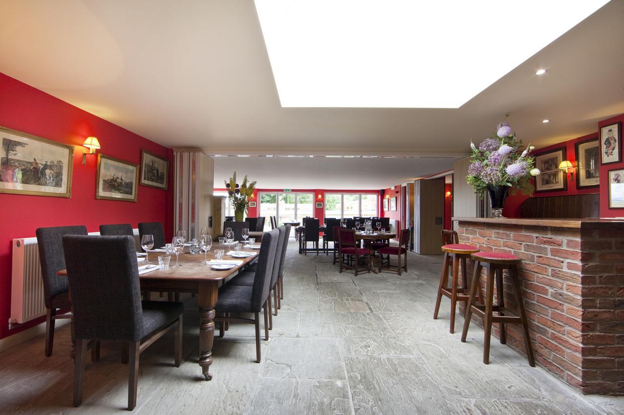 فندق The Carpenters Arms Felixkirk المظهر الخارجي الصورة