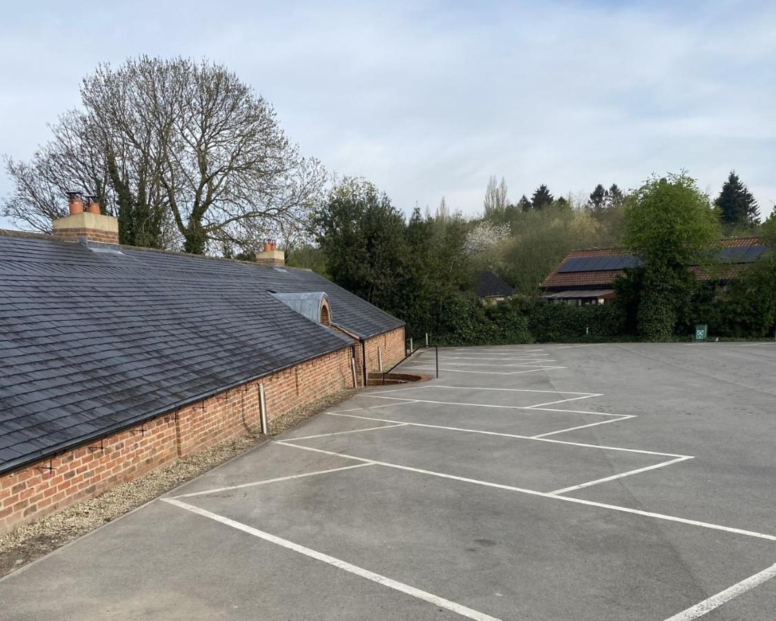 فندق The Carpenters Arms Felixkirk المظهر الخارجي الصورة